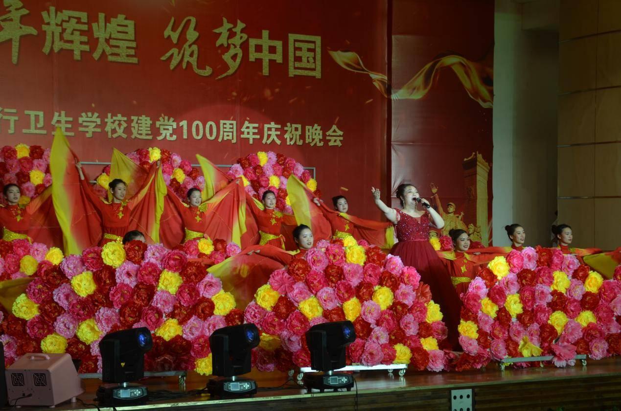逃离橡子树种植地